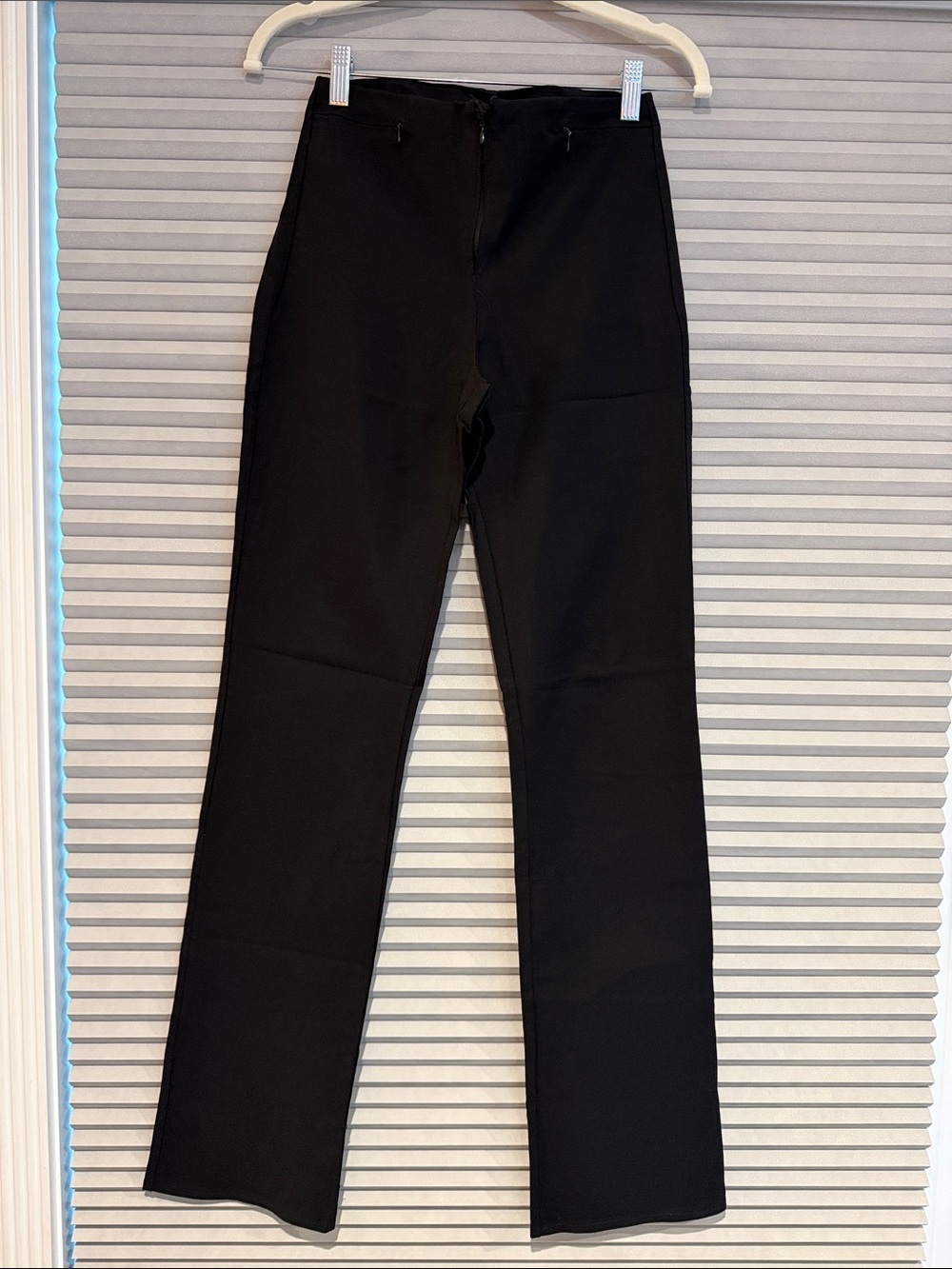 AXARA Paris  Black Straight-Leg women’s Pants - size S